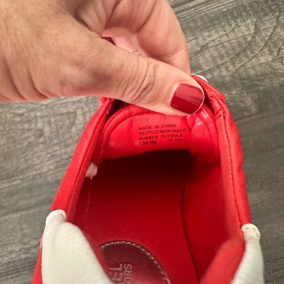 Michael kors red sneakers size 7.5 - Picture 5 of 5